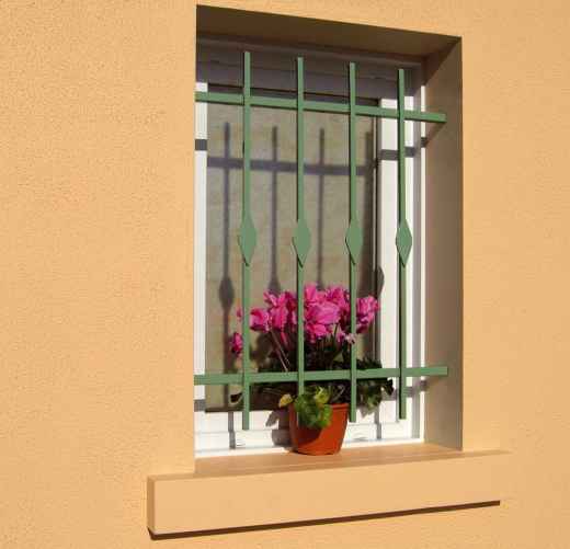 grille-defense.jpg -